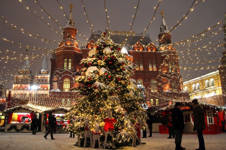 Собянин открыл фестиваль «Путешествие в Рождество»