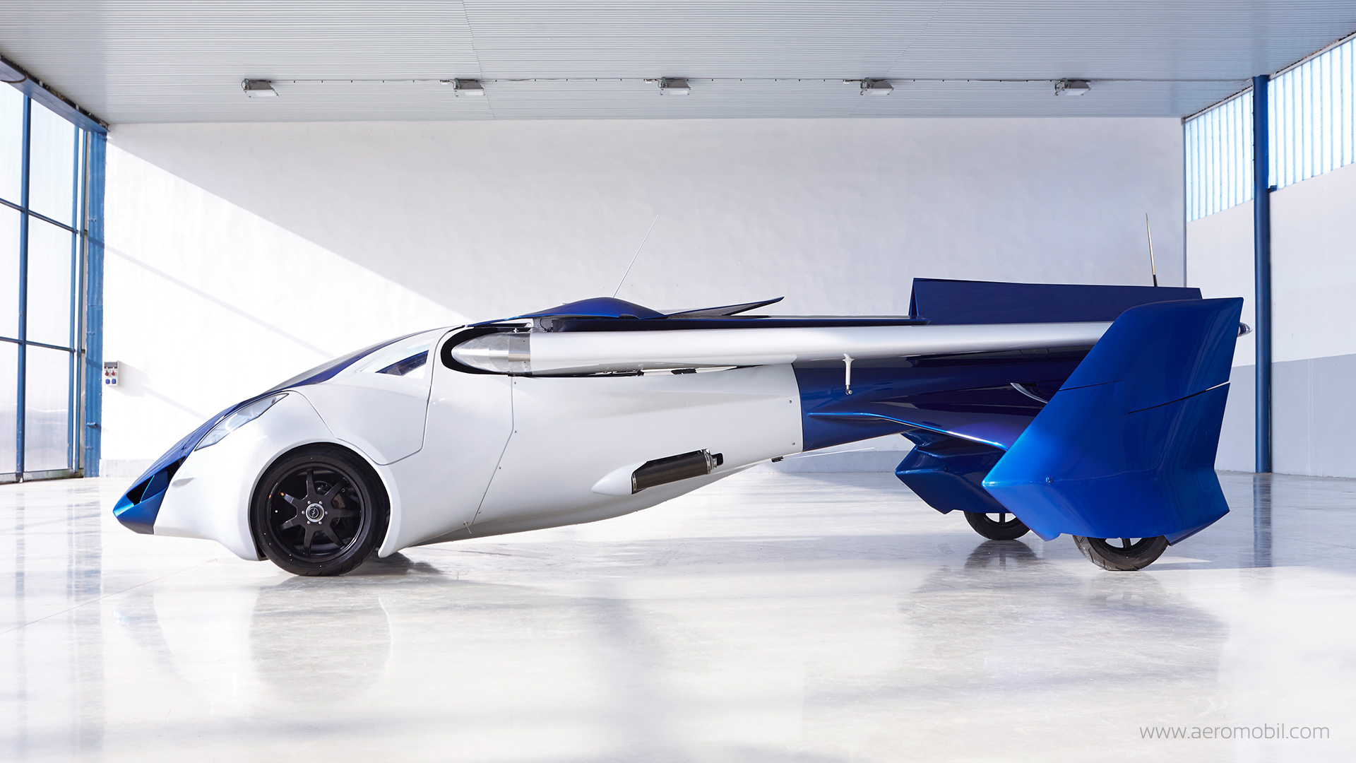 Aeromobil выпустит летающий автомобиль в 2017 году