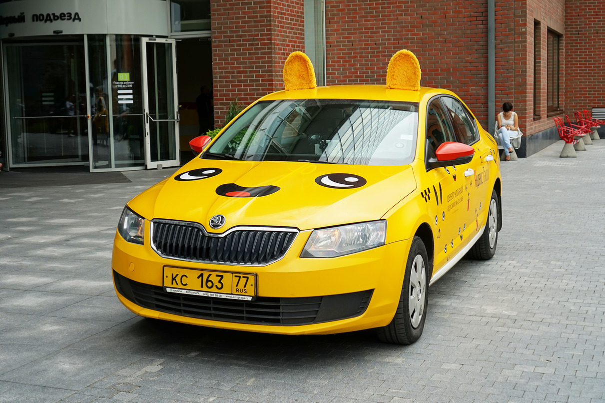 «Яндекс.Такси» запустил автомобили с плюшевыми ушами