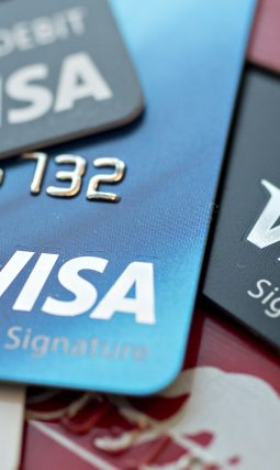 Visa Inc. debit and credit cards are arranged for a photograph in Washington, D.C., U.S., on Friday, Oct. 20, 2017. Visa is expected to announce fourth-quarter earnings figures on October 25. Photographer: Andrew Harrer/Bloomberg