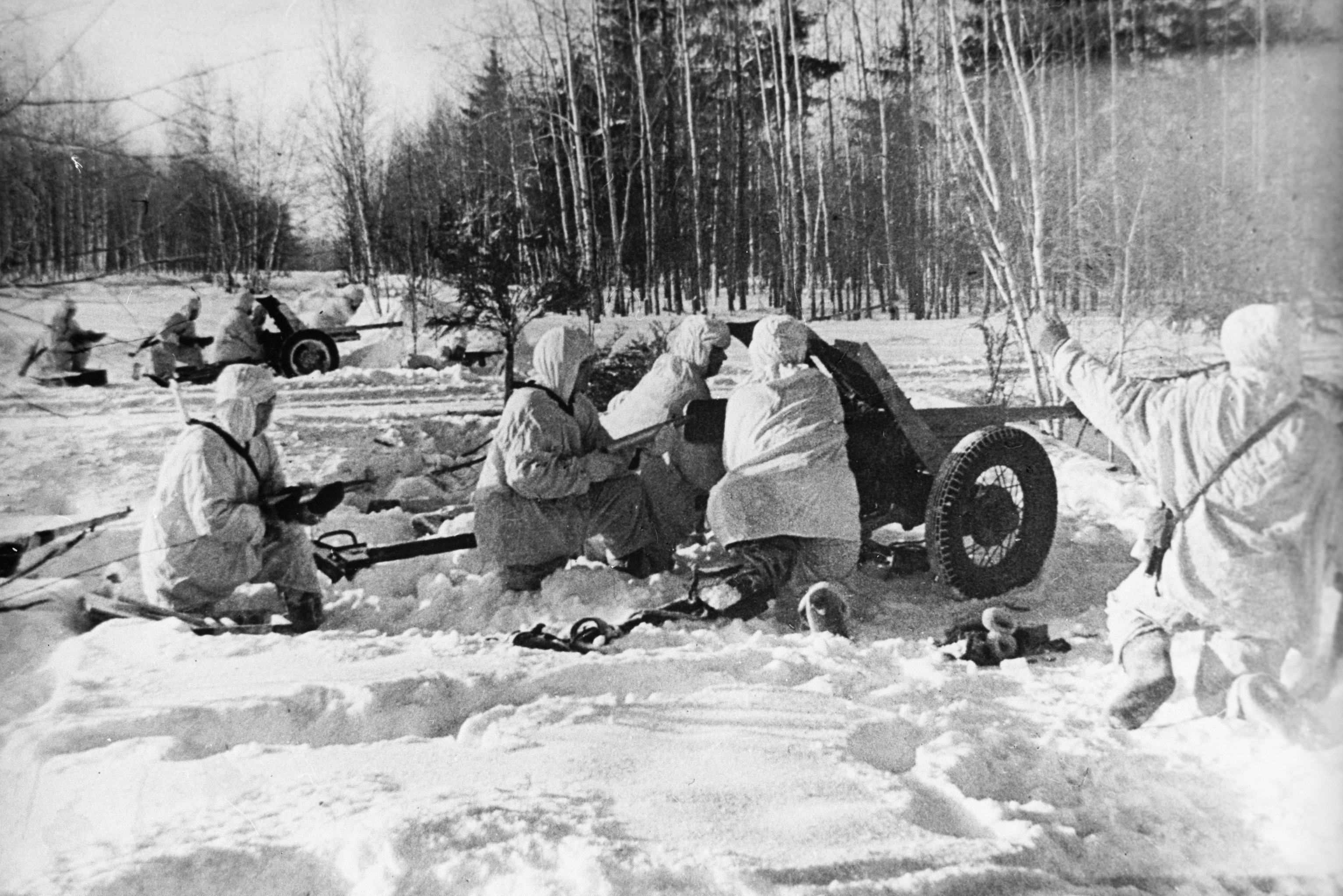 Контрнаступление советских в битве под москвой. Битва под Москвой 1941. Волховский фронт в 1941-1942. Битва за Москву 1941-1942. Битва за Москву 5 декабря 1941 год.