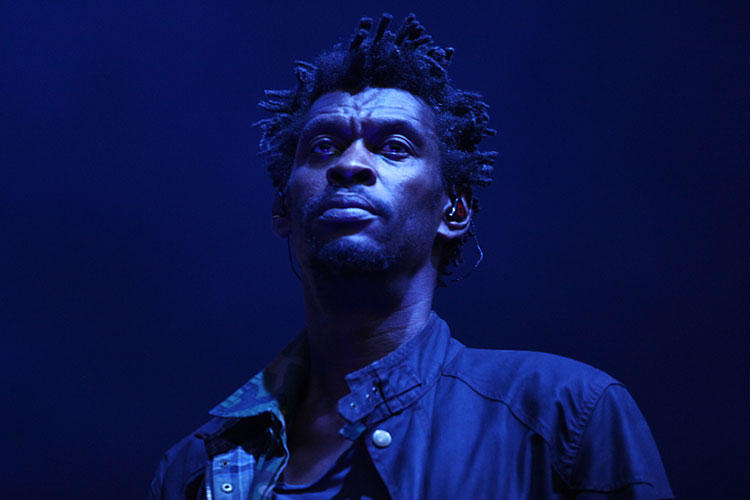 Massive attack все идет по плану