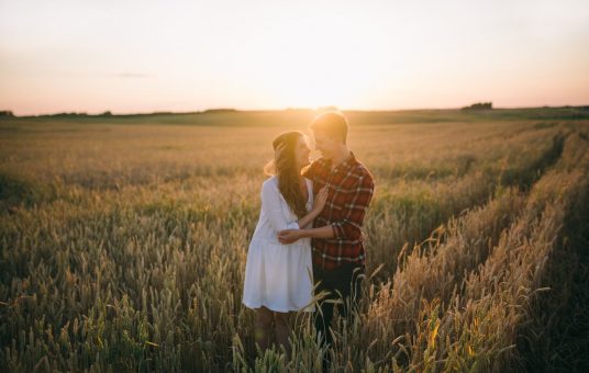 pexels-leeloothefirst-5055867