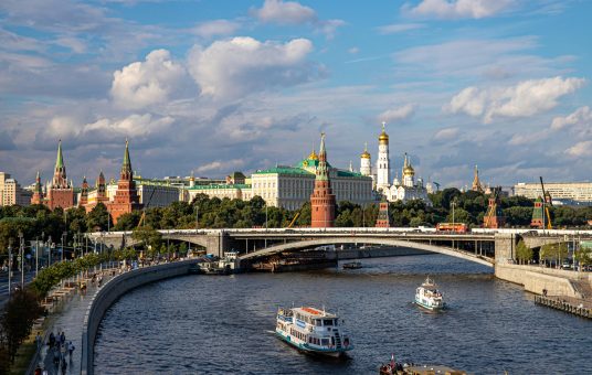 pexels-solomonikvik-8759324